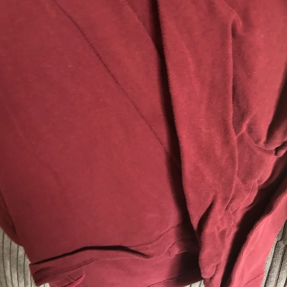 N/A burgundy polo